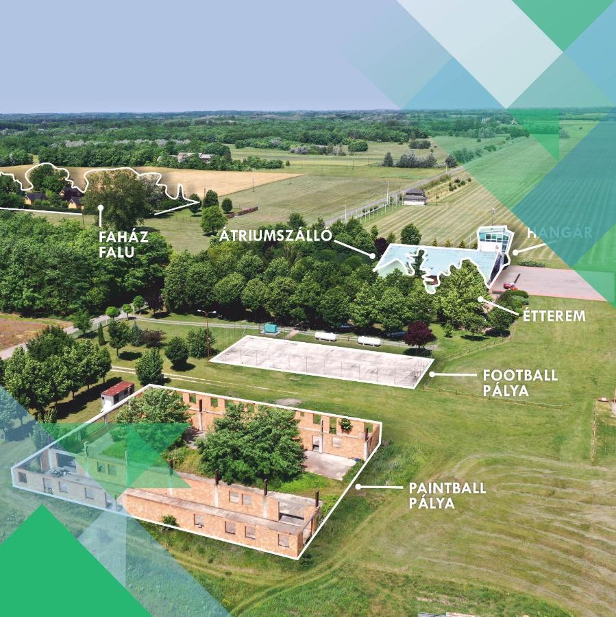 Matko Airport Es Elmenykoezpont Bed & Breakfast Eksteriør bilde